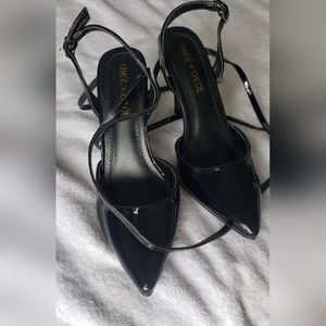CHASE + CHLOE POINT TOE BLACK LACE UP HEEL size 7